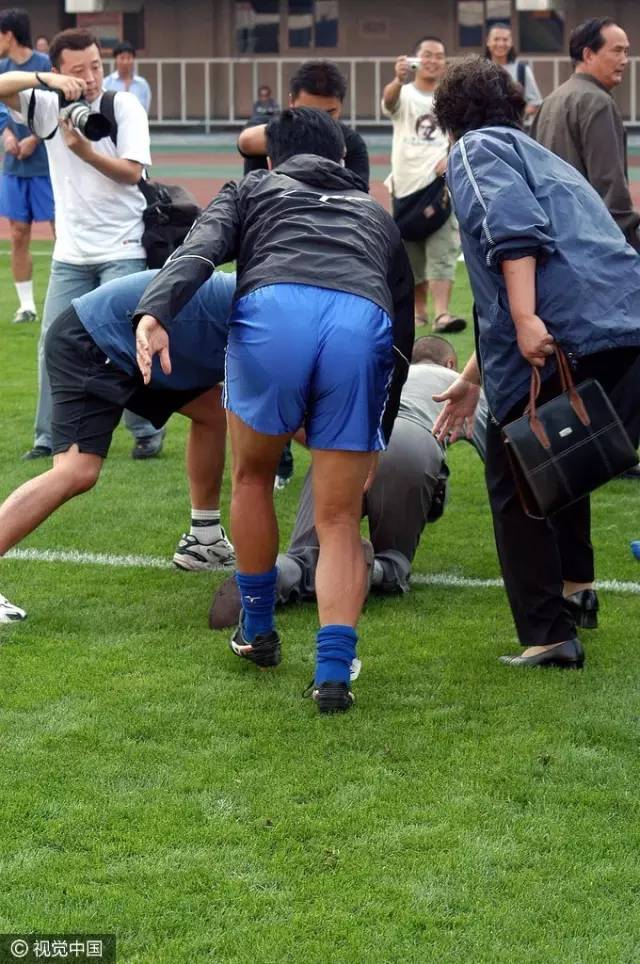 这里有火爆的球市，是国足的福地，却没有一支属于他们自己的球队