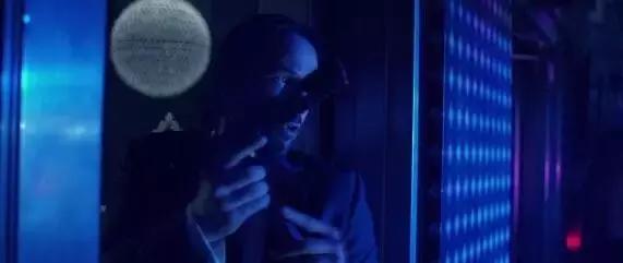 战术美学|《疾速追杀》的“枪械世界”