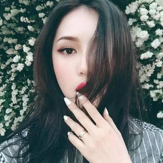 秋冬亮色口红推荐什么色号,口红豆沙色姨妈色