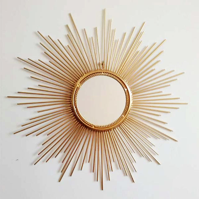 房间门难看怎么装饰,家里不好看的门要怎么装饰