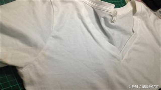 衣服腋下汗黄渍怎么除,衣服上的腋下黄渍彻底去除