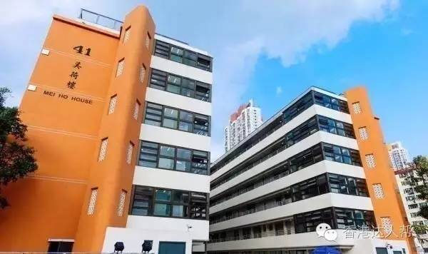 香港免费展览馆,香港在80年代有五大杰出建筑