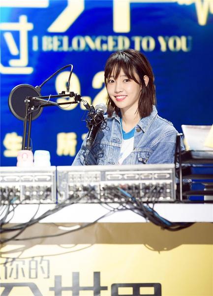 杨洋白百何从你的全世界路过,从你的全世界路过白百何片段