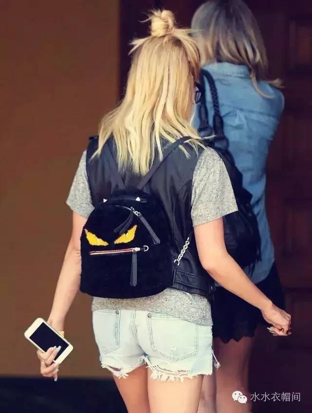 出门旅行比较轻的双肩包,出门玩的双肩包推荐