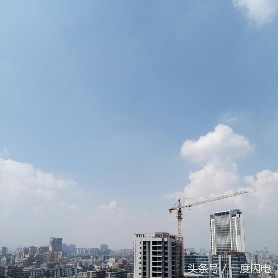 魅蓝手机u10,魅蓝u10白色