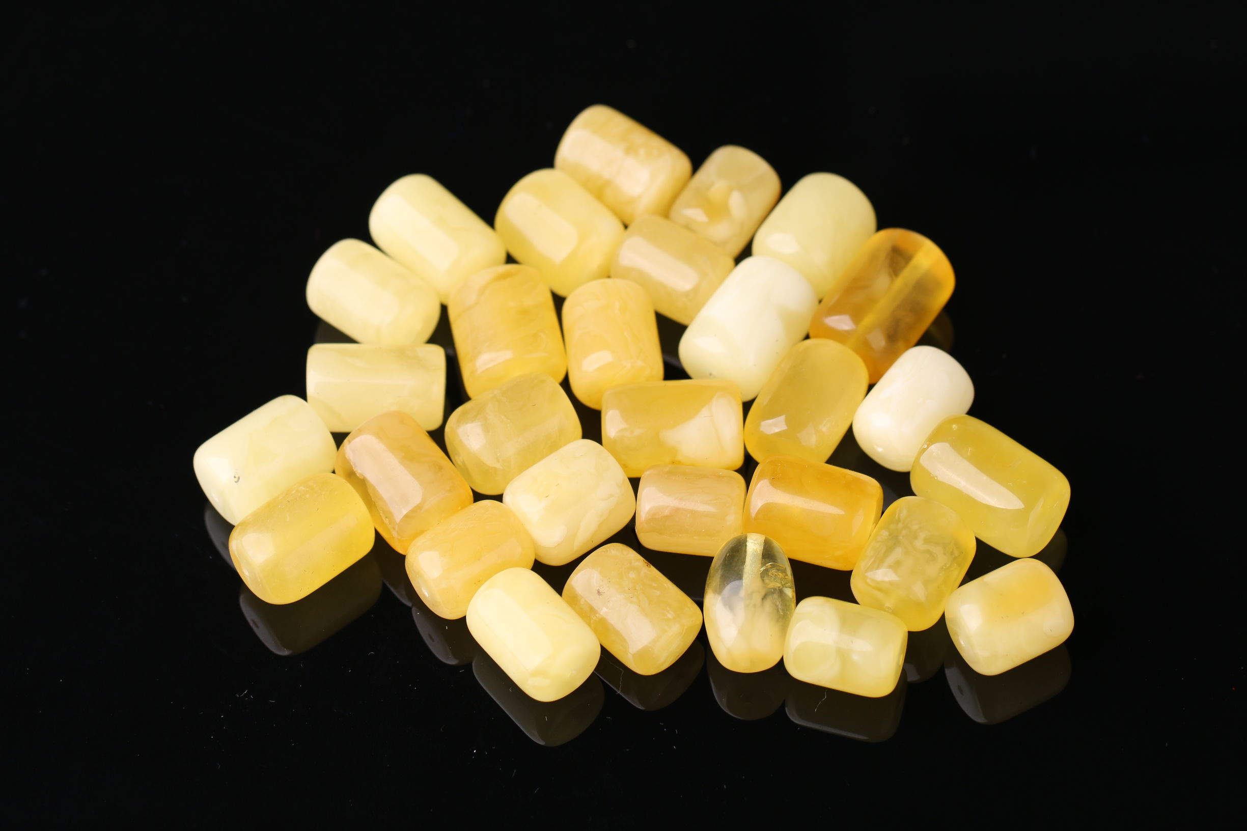 蜜蜡多少钱一克现在,80一克的蜜蜡