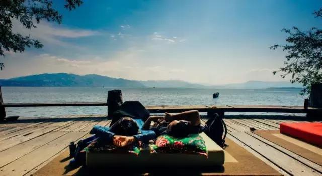 在洱海住了以后去回大理住划算吗,在洱海住酒店