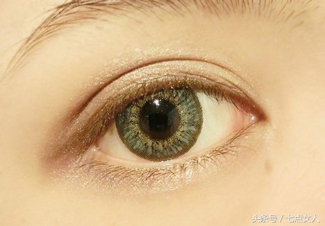 新手学化妆必备品和步骤,程十安推荐的新手化妆步骤