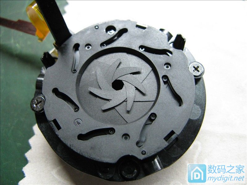 佳能55-250二代镜头变焦环拧不动,佳能55-250mm镜头参数调整