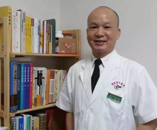 迎风流泪吃什么好得快,眼睛迎风流泪用什么药