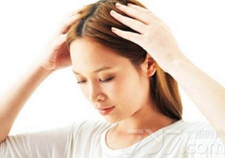 50岁长发怎么扎头发好看又减龄,长发和短发哪个更有助于头发生长