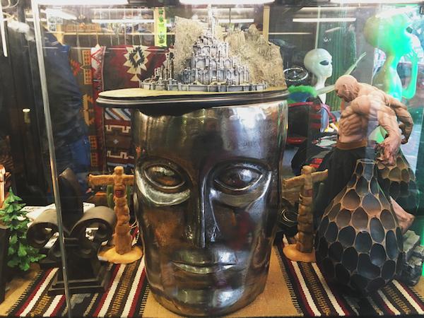 为什么很多人喜欢丧尸片,为什么丧尸会让人感到恐惧