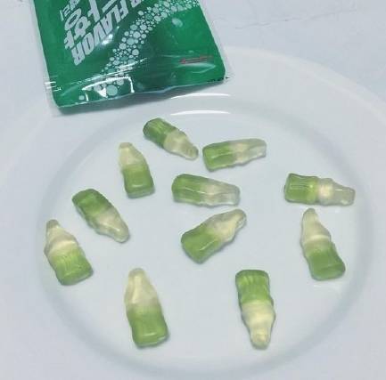 网红饮料养乐多雪碧果冻,网红养乐多柠檬百香果雪碧