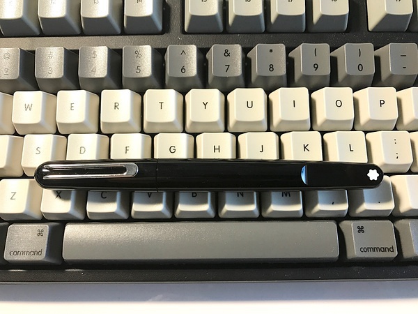 万宝龙montblancm146冰川蓝钢笔,montblanc万宝龙m系列中性墨水笔