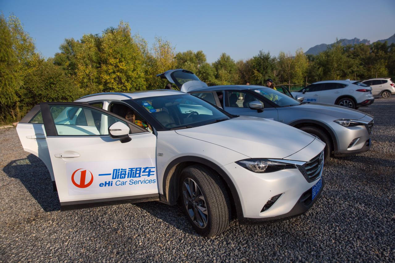 外观时尚经济油耗质量可靠suv,马自达2021款2.0cx4蓝天探索版