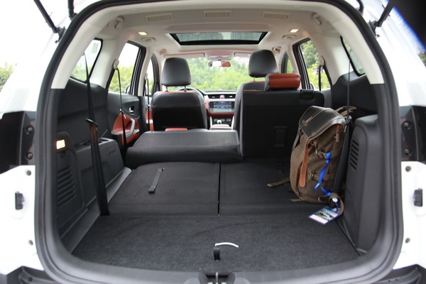 不甘于表面试驾北汽幻速S3L