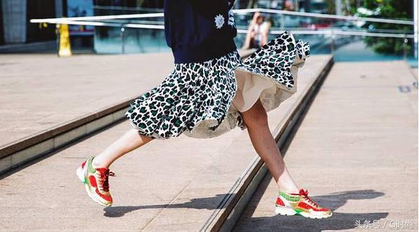 时尚舒适运动鞋,2023新款高端舒适百搭时尚运动鞋