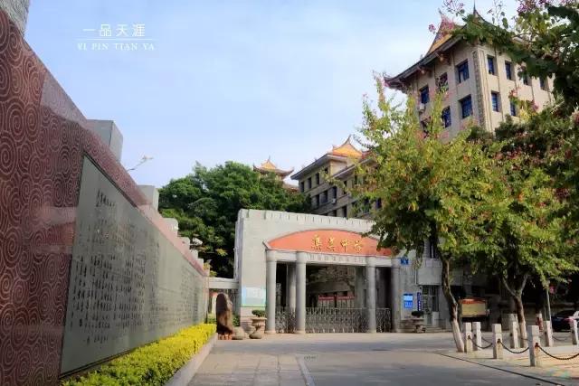 最美集美中学,集美中学长什么样