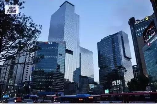 如果三星手机摔了两下会怎么样,如果三星破产对韩国有多大影响