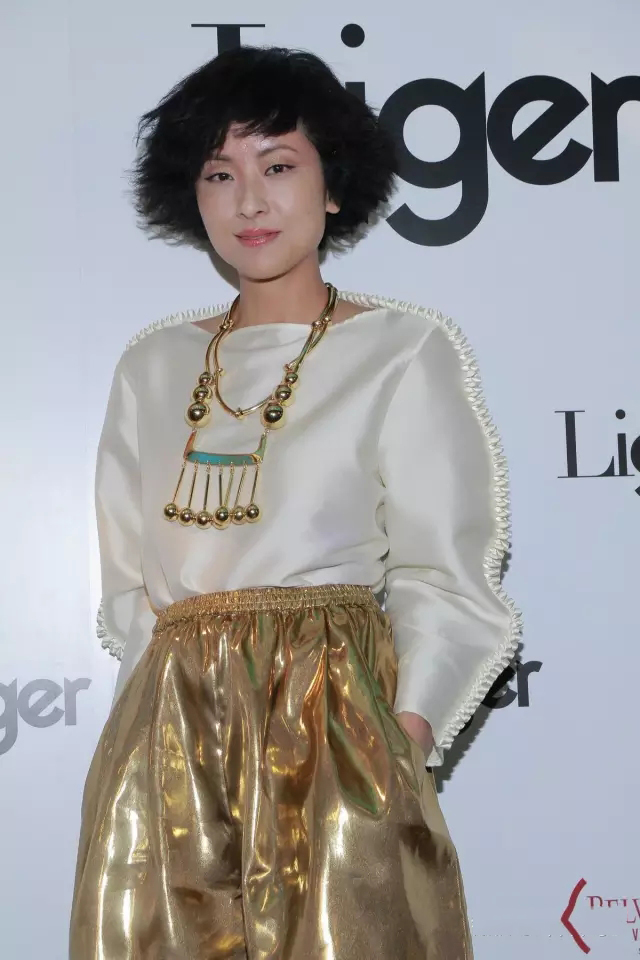 杩峰够楗眬浜嬩欢,杩峰够楗眬