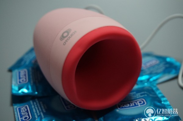 这是一个咬住你就不松口的杯子