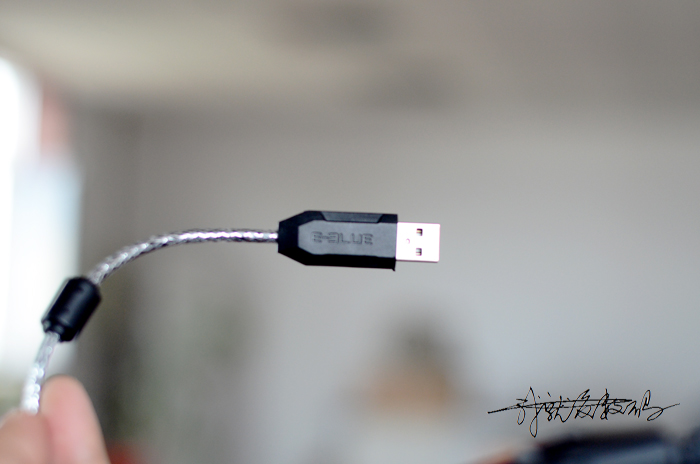 宜博钢铁侠耳机限量版,宜博h950耳机