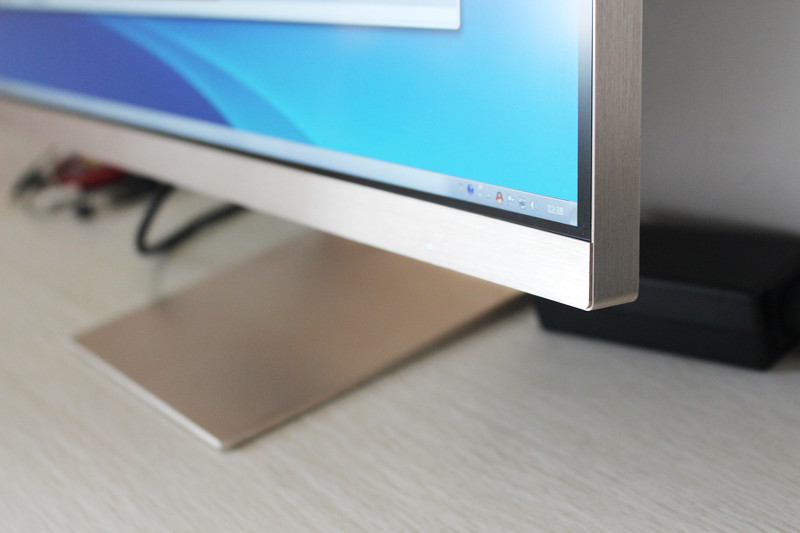 平面设计师对电脑配置要求,平面设计师用的显示器