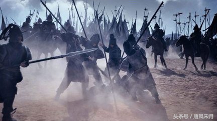 隋唐英雄三兄弟上阵杀敌,隋唐英雄第一次被谁杀死了