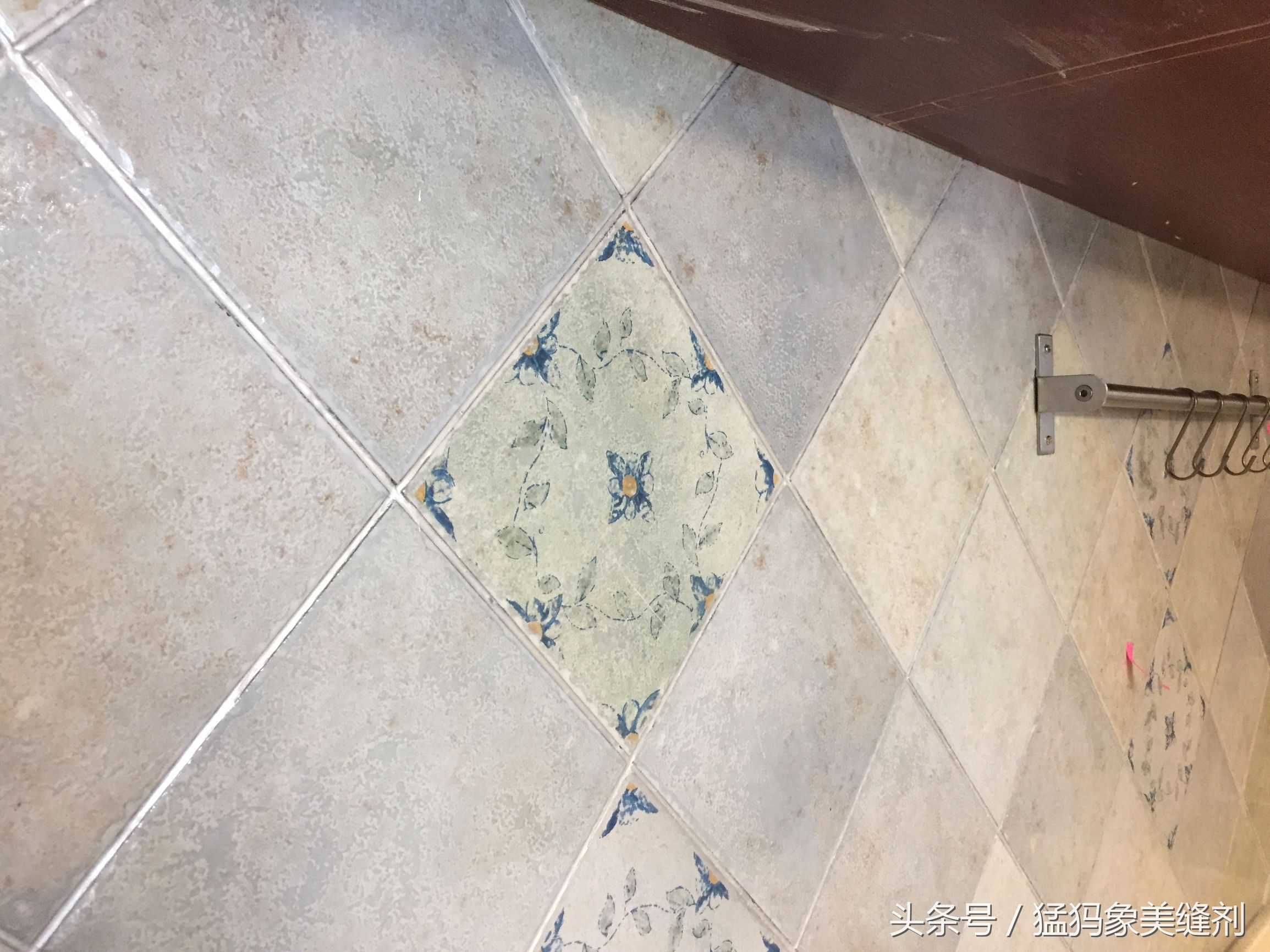 阳台用仿古砖优缺点,露台仿古砖优缺点