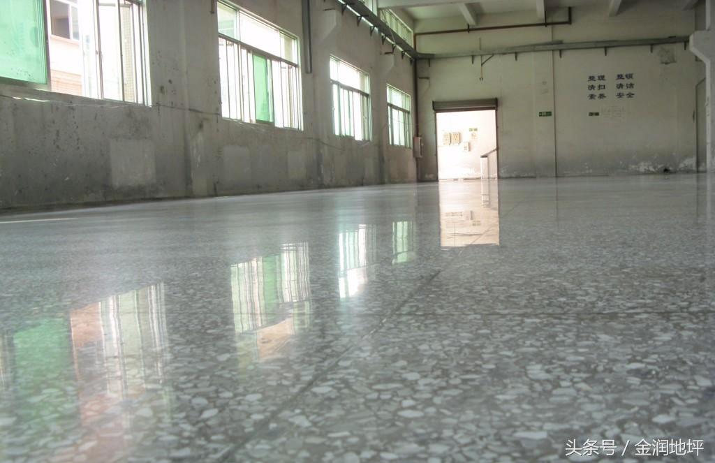 水磨石地咋擦光亮如新,水磨石怎样才能保持永久光亮