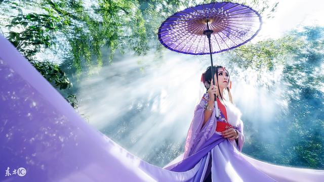 小说：一向冷漠的贵少，竟主动邀请她琴箫合奏，在场女宾嫉妒不已