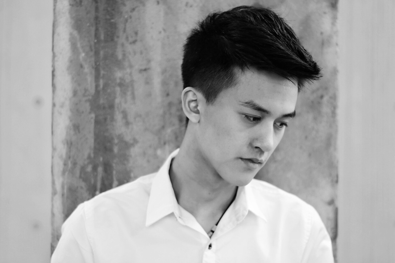 小说：她忘了总裁的生日，如今来到他的生日宴会，被迫拿玩具充数