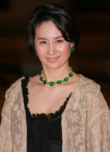 香港日增新冠人数,香港霍启刚为疫情捐多少钱