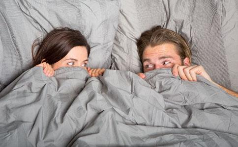 加钟的“极致厚避孕套”