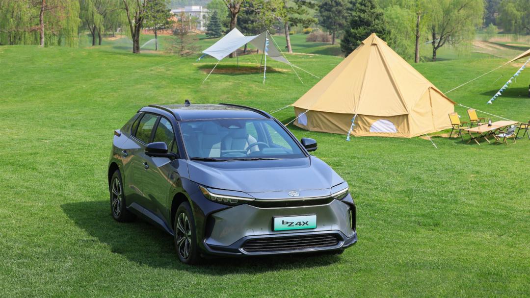 宝马i3纯电动车好看吗,宝马i3电动汽车新款测评