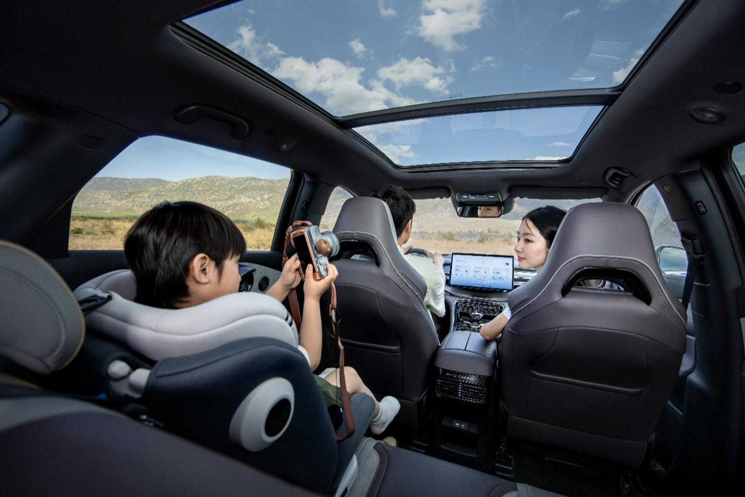 护卫舰07实景导航功能介绍,护卫舰07辅助驾驶系统