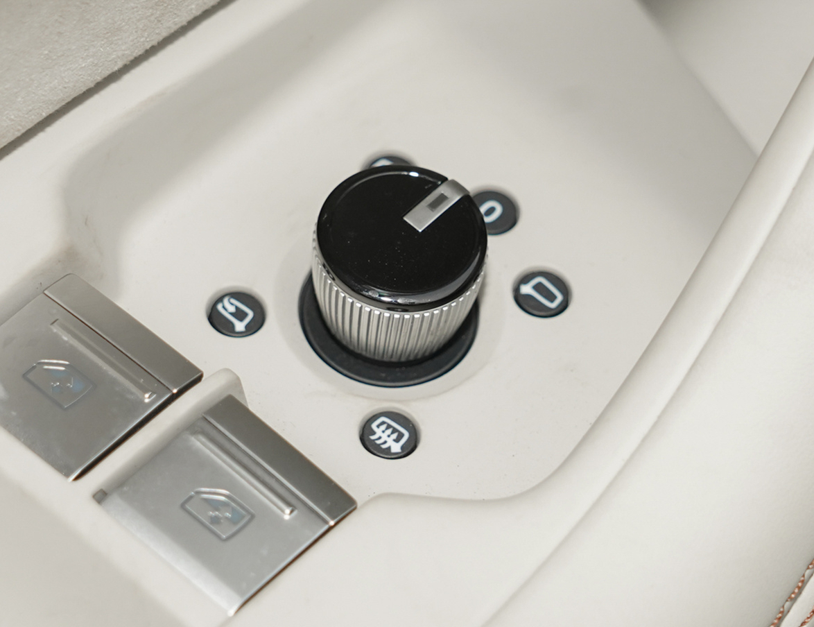 22款奥迪a6l中配版,22款奥迪a6l配置