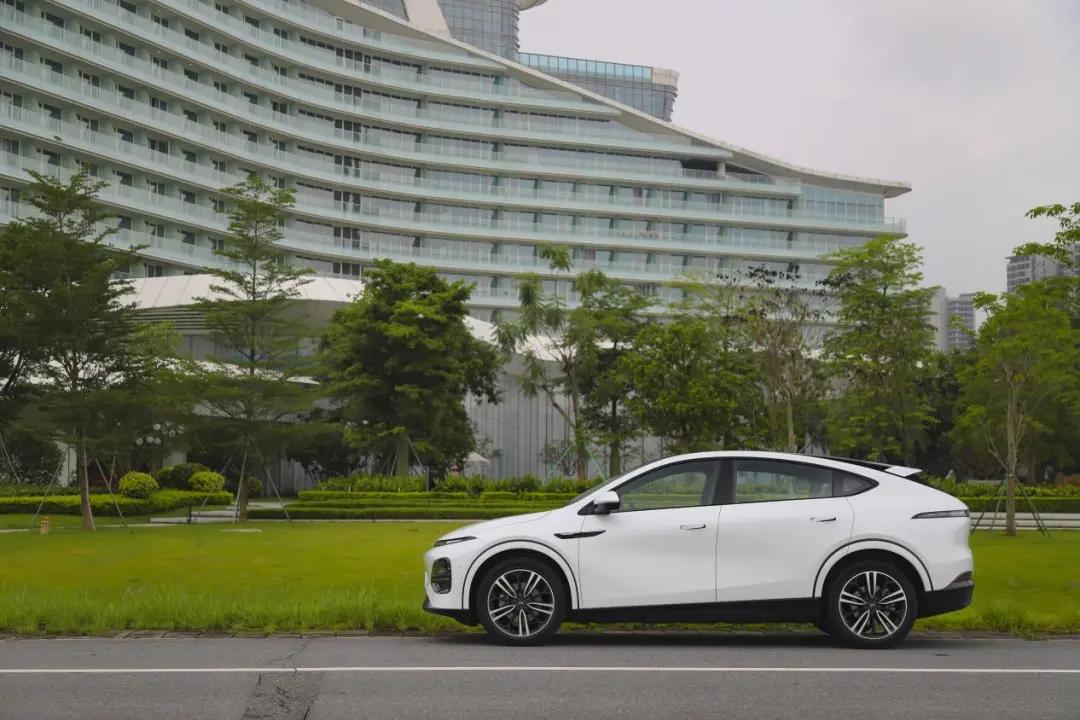 小鹏g6先锋版,小鹏g6成功挑战860公里无人区