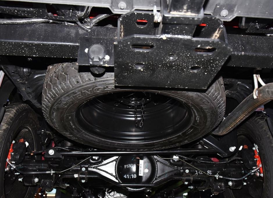 比硬派越野更舒服的suv,江淮悍途对比的是什么车