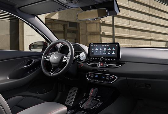 现代新i30曝光,现代i30高清大图