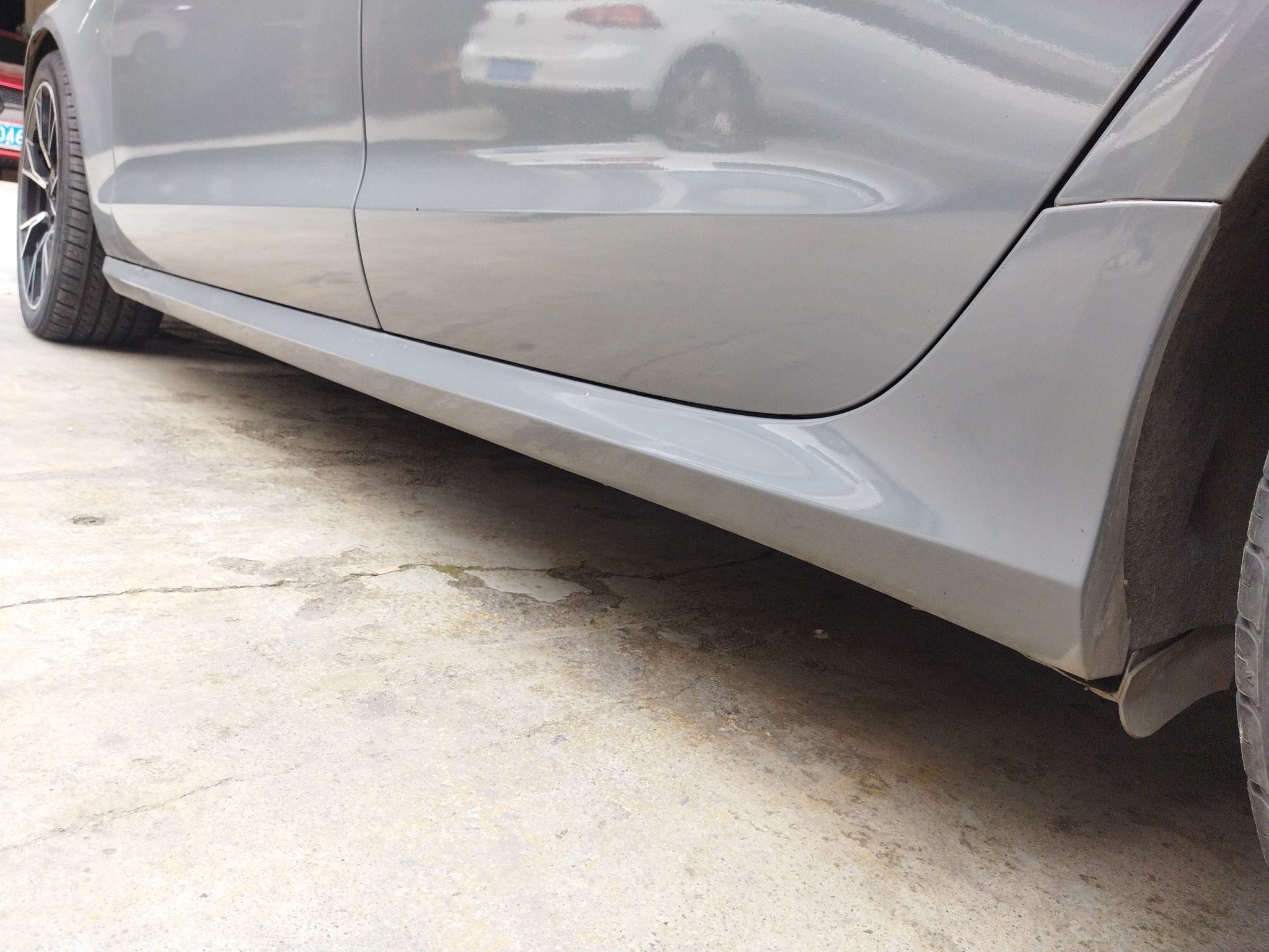 10万公里奥迪s6值得入手吗,全新奥迪s6全款多少钱