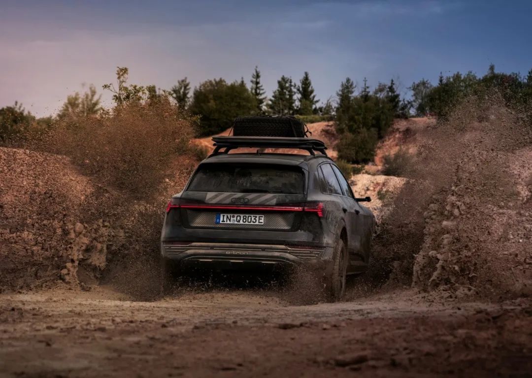 纯电奥迪越野车,奥迪纯电动越野车