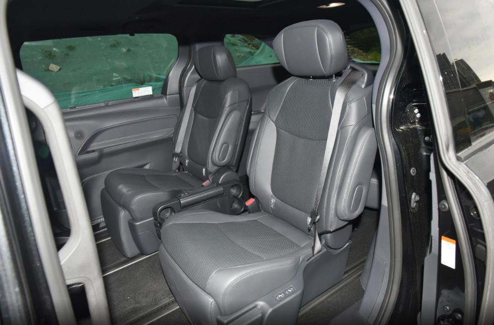 岚图梦想家格瑞维亚选择哪款,普瑞维亚混动pk岚图梦想家