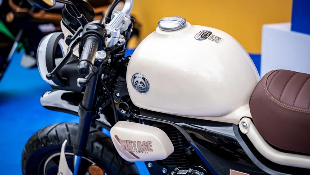 宗申亮相150MINI、手自一体巡航、四缸仿赛250复古踏板等多款新车