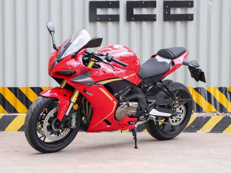 四缸新款仿赛,赛600四缸仿赛