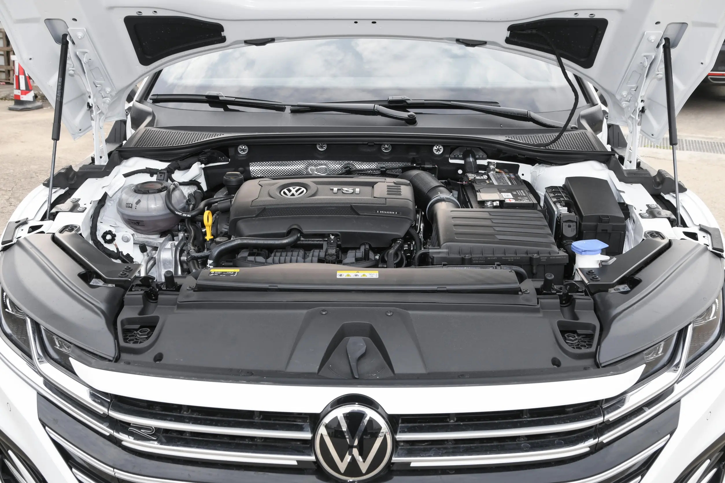 最美大众车大众cc家用实用吗,一汽大众cc自驾游视频