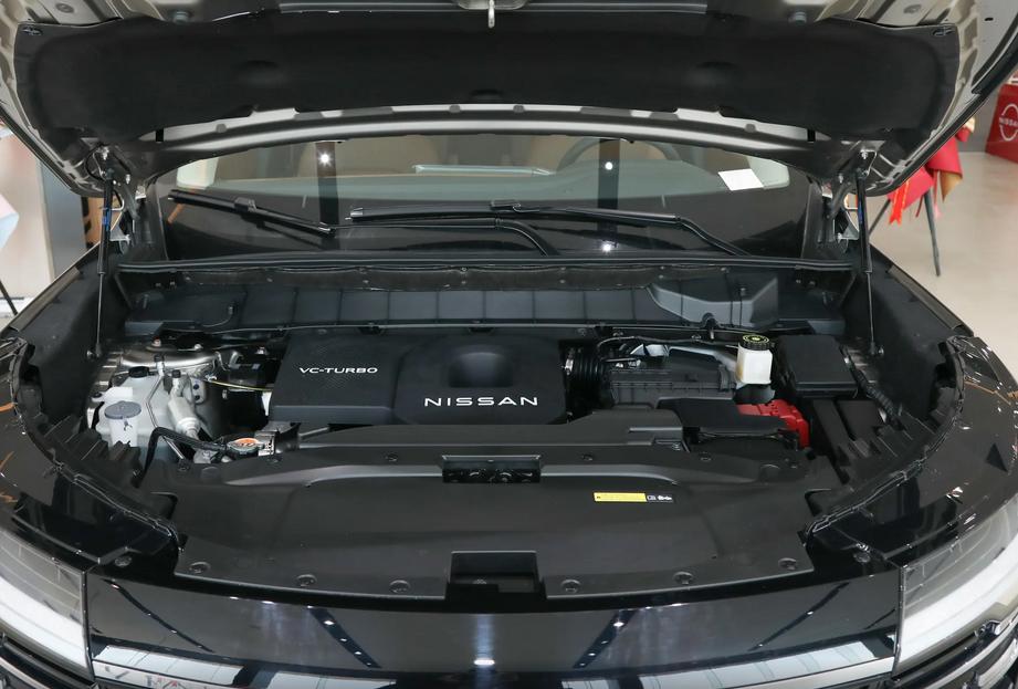 全新日产探陆6座,日产探路者2024最新款有六座吗