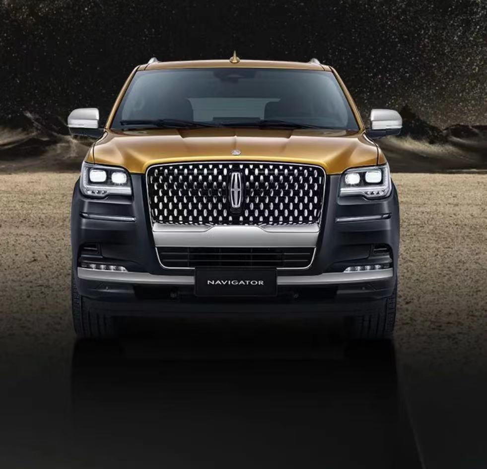 林肯领航员黑金版,林肯领航员新款2024款黑曜版