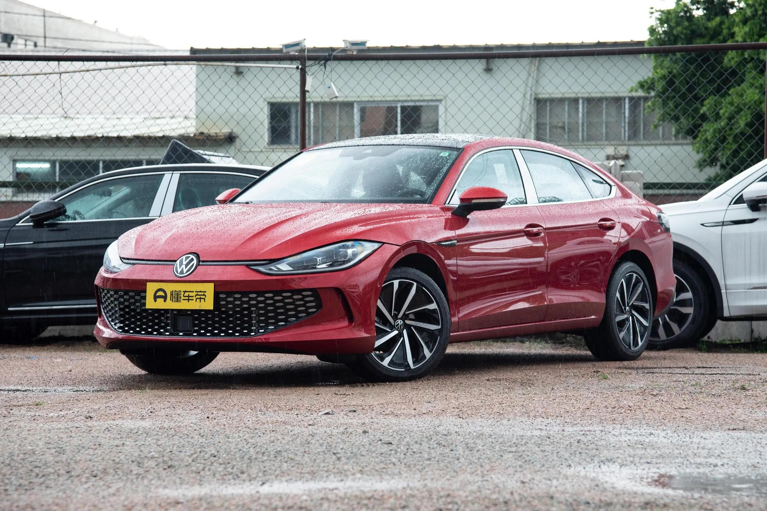 年轻人的第一辆运动轿跑车?详解上汽大众凌渡