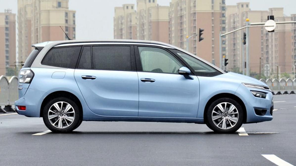 试驾毕加索c4视频,雪铁龙c4毕加索沉浸式体验